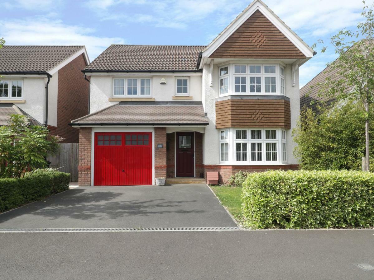 Villa House Martins Devizes Exterior foto